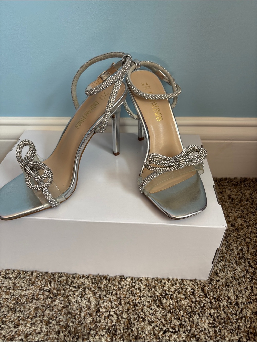 Size 7.5 Silver Crystal Bow Strappy 4.5in Heels